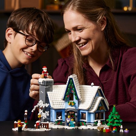 10293 LEGO® Icons Kalėdų Senelio vizitas 10293