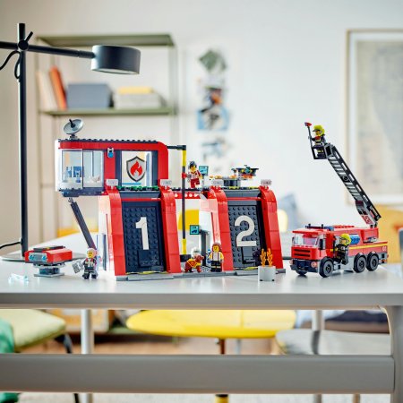 60414 LEGO® City Gaisrinė Su Ugniagesių Sunkvežimiu 