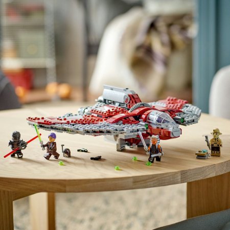 75362 LEGO® Star Wars™ Ahsoka Tano džedajų transportlaivis T-6 75362